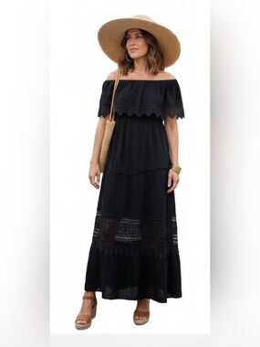 JUSTILY Off-Shoulder Black Maxi Dress with Crochet Detailing    size M